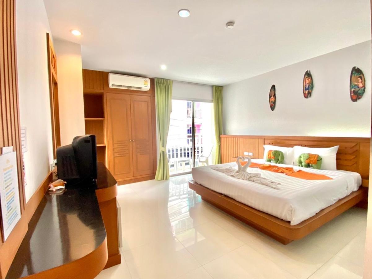 One World One Home Patong 2 Exterior foto