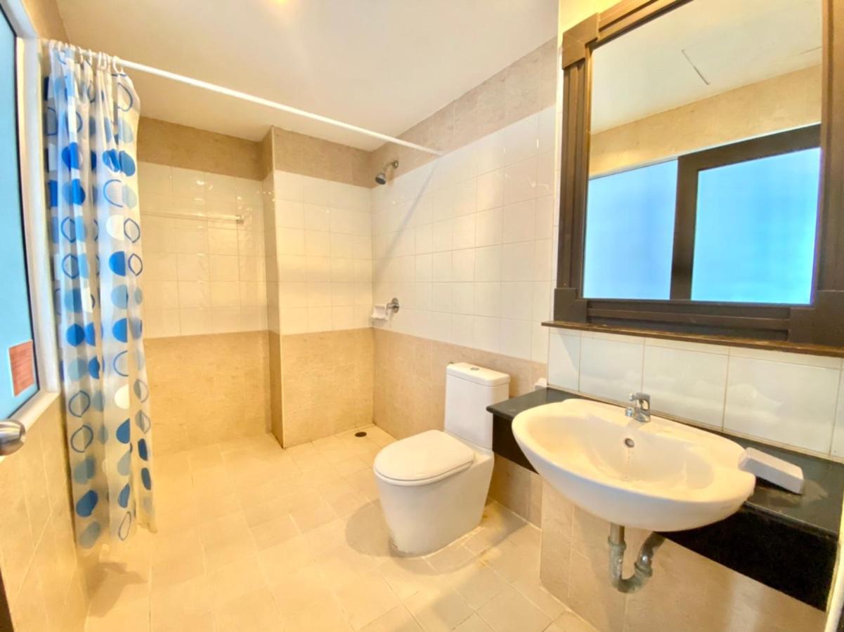 One World One Home Patong 2 Exterior foto