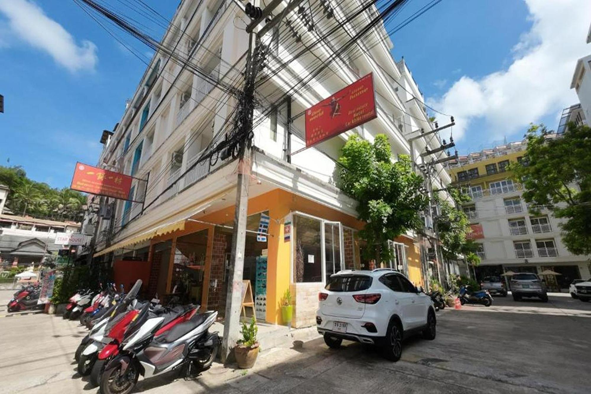 One World One Home Patong 2 Exterior foto
